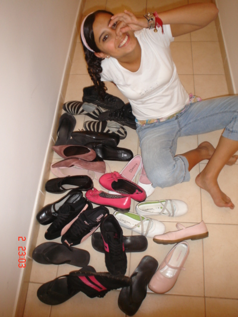 5 mujeres = muchos zapatos (185)